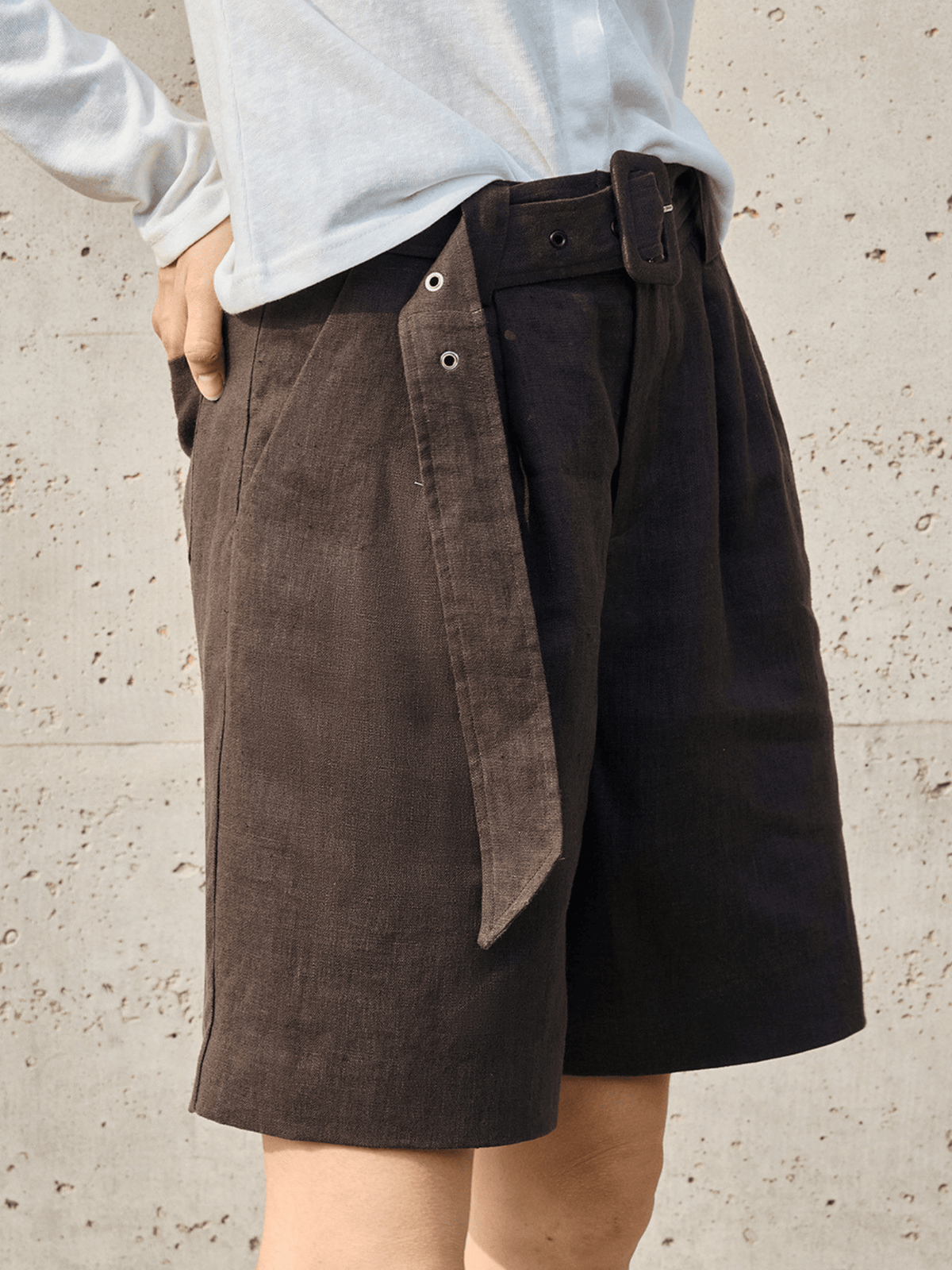Amalfi Linen Pleated Short