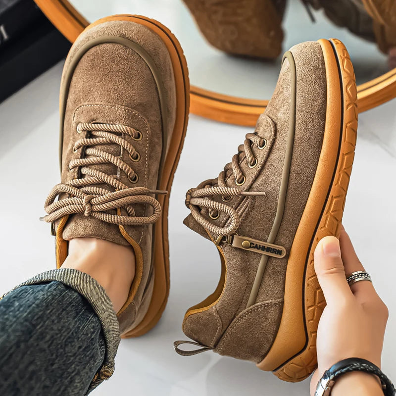 QUINN ZIP SNEAKERS