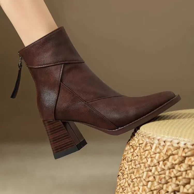MONTELLE ANKLE BOOTS