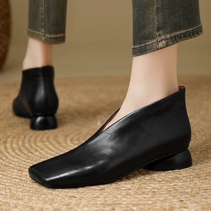 ELVIENNE PUMPS
