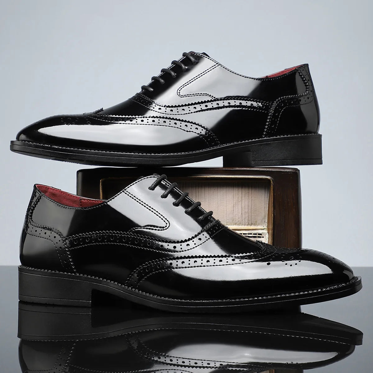 CASSIAN WINGTIP OXFORDS