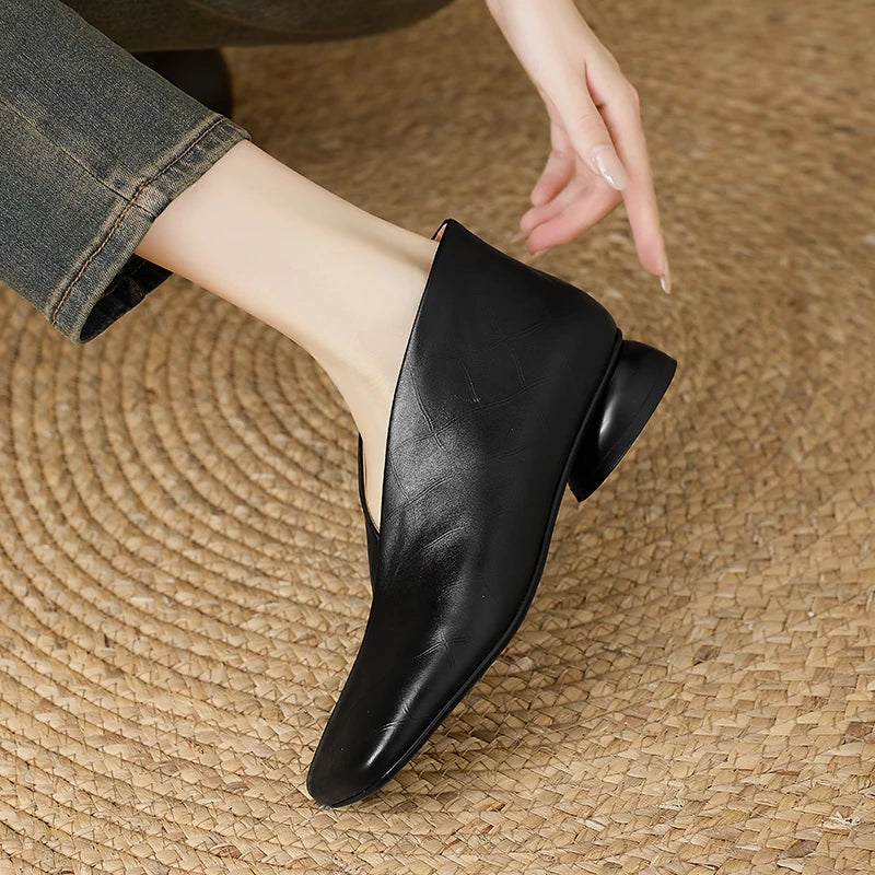 ELVIENNE PUMPS