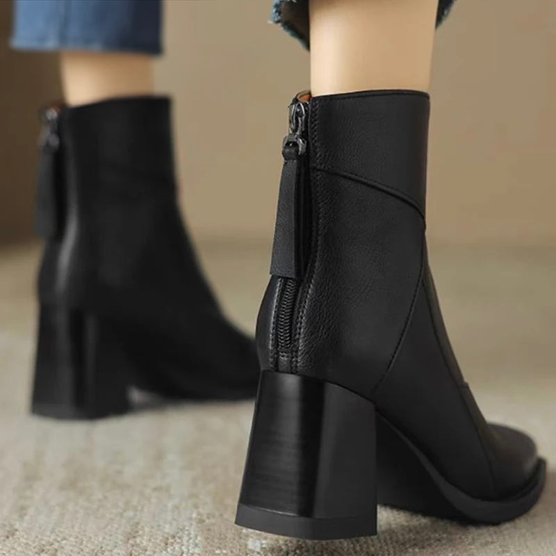 MONTELLE ANKLE BOOTS