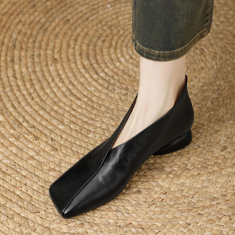 ELVIENNE PUMPS