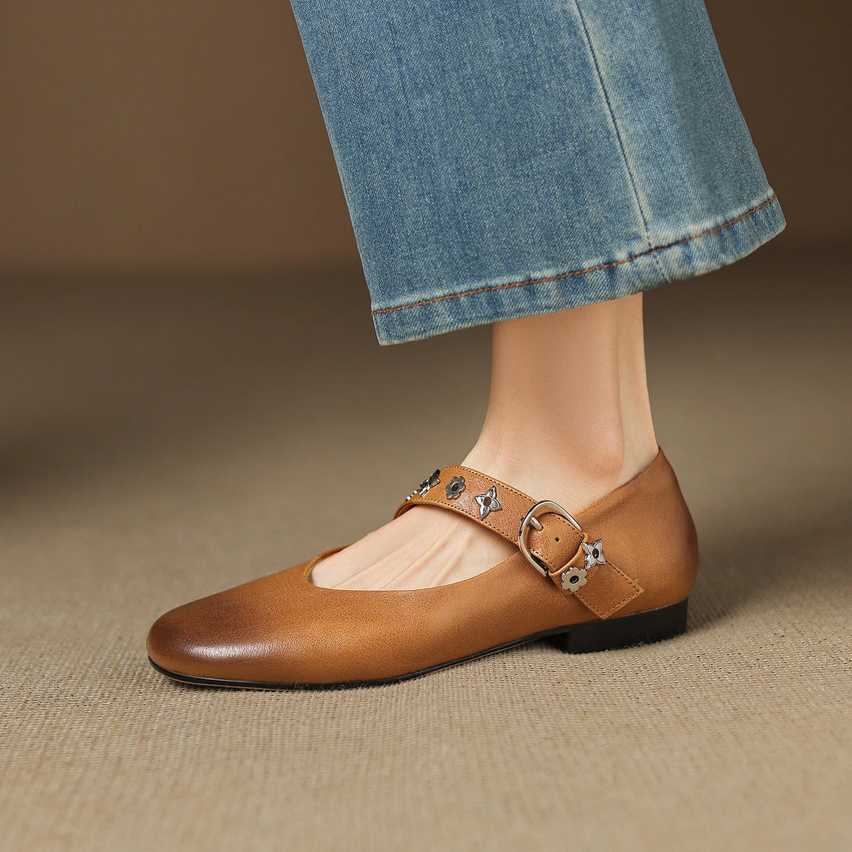 OPHIRA GENUINE LEATHER FLATS