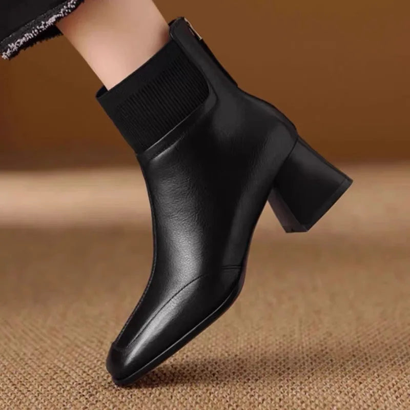 VIONELLE ANKLE BOOTS