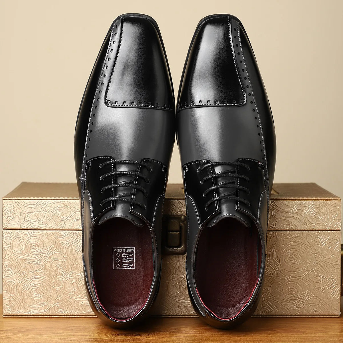 LORENZO BROGUES