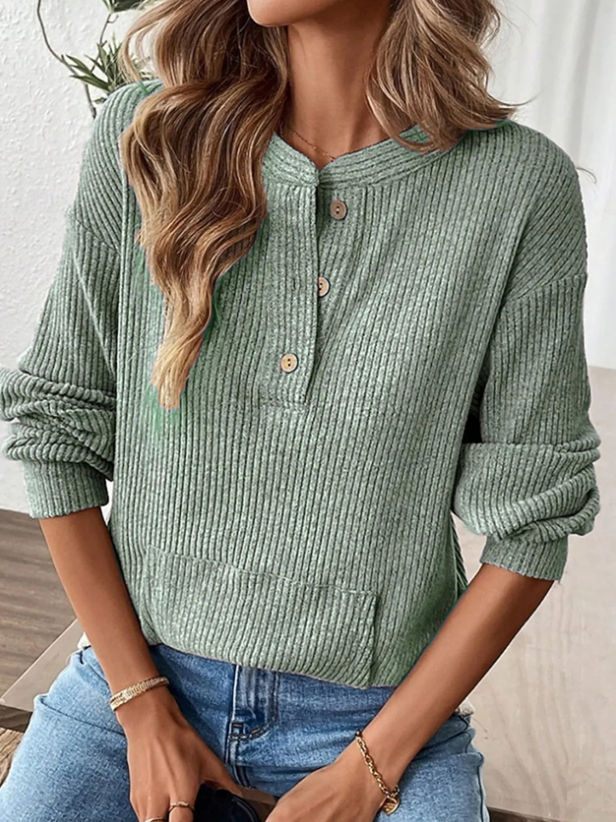 Fitch | Women's Relaxed Knit Sweater